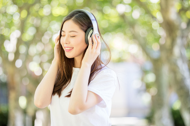 摩羯女如何對待心動的男生？_周公解夢