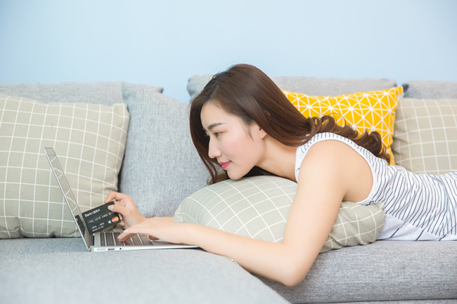 十二生肖會以什麼樣的方式示愛愛豆？