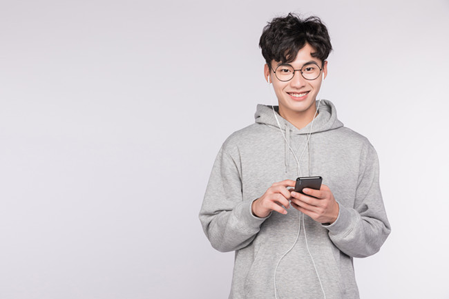 1531207586442479.jpg 哪些生肖的男生容易讓女生放下心防?