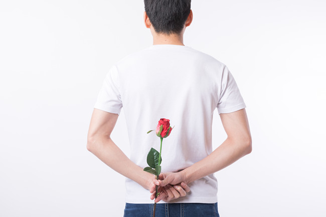 1528181051357097.jpg 十二生肖對另一半的體貼程度有多高?