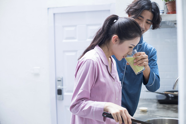 2025年屬羊女婚姻順利的秘訣！