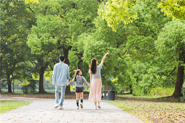 雙魚座結婚後是否會遠離其他異性?_周公解夢