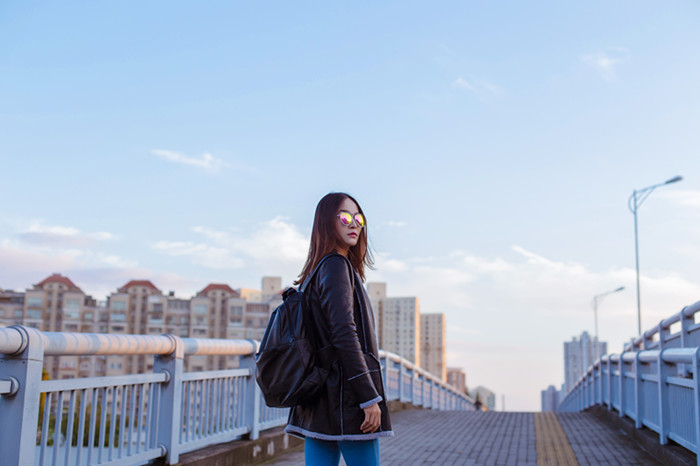 怎樣讓戀愛中的巨蟹女充滿安全感？_周公解夢